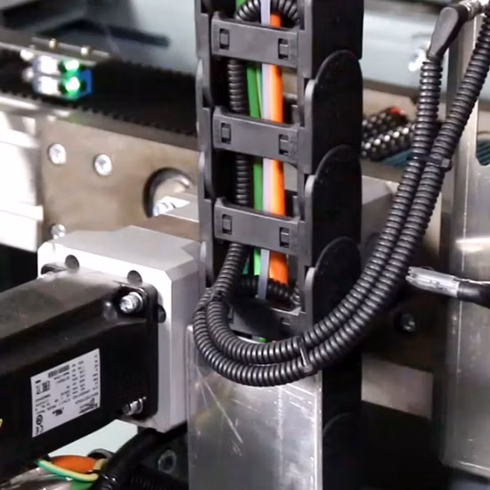 Máquina automática de ensamblaje de muelles ensacados para colchones (LR